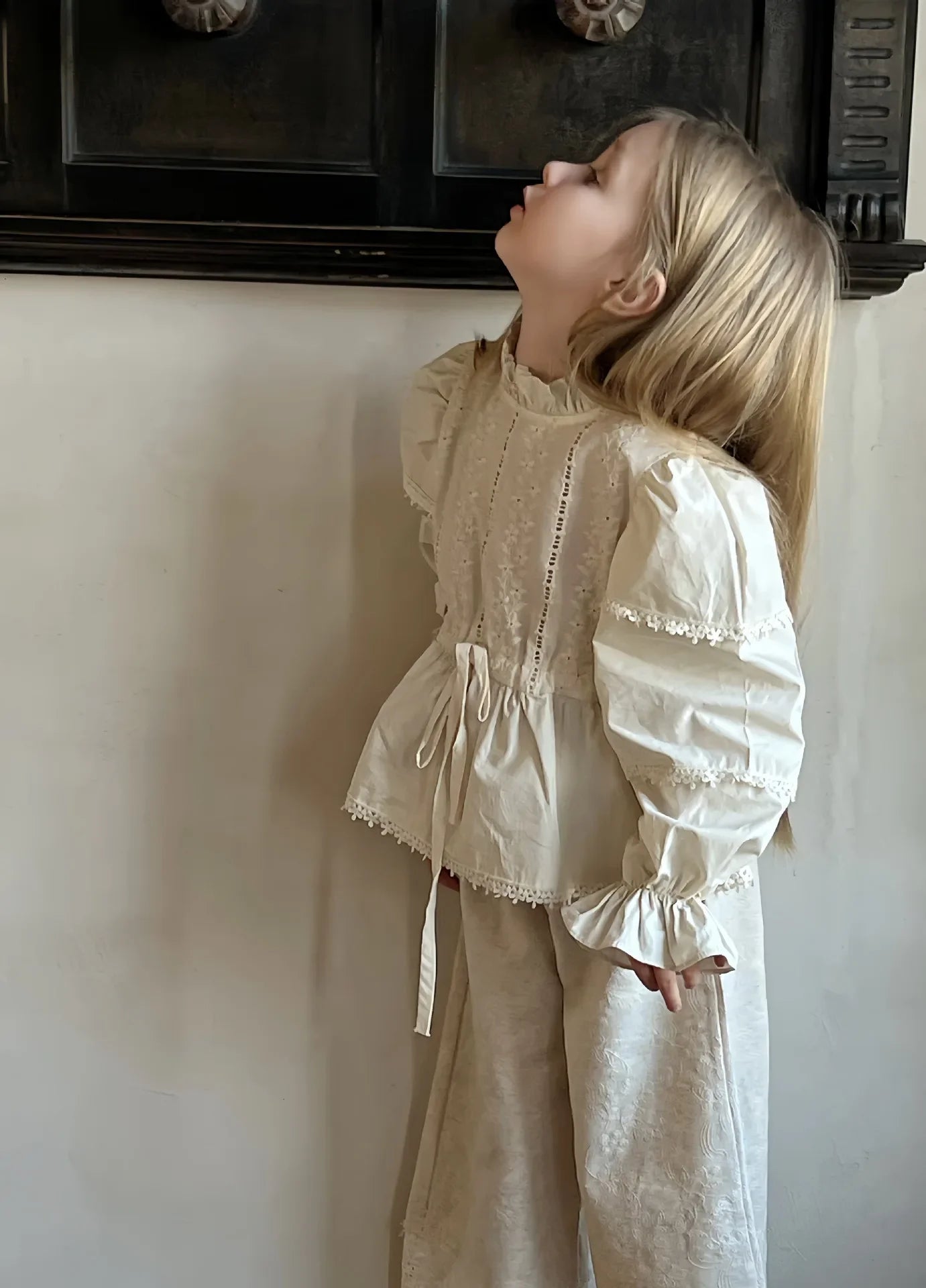Coqueto Pijama vintage para niñas, blusa bordada de princesa de manga larga para niñas