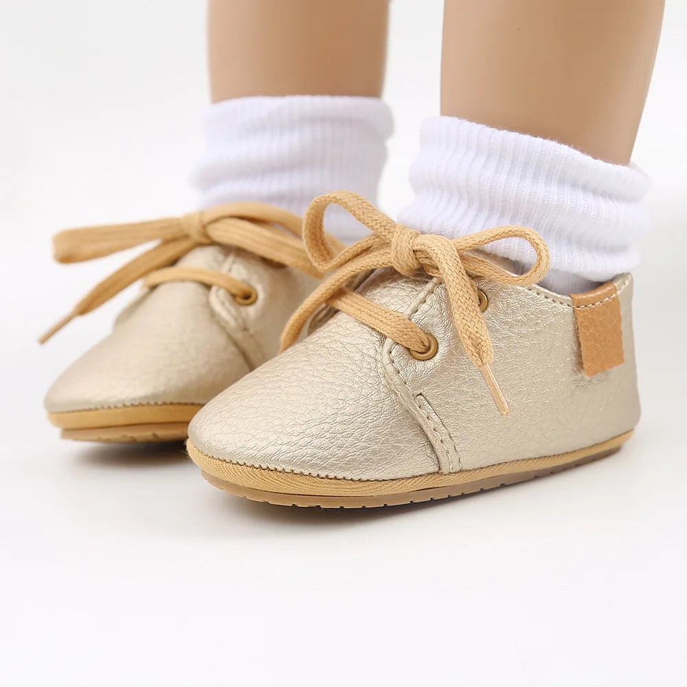 Zapatos vintage de bebé, recién nacido, tipo cuero retro y anatómicos para niño y niña, zapatos primeros pasos con suela de goma, antideslizantes