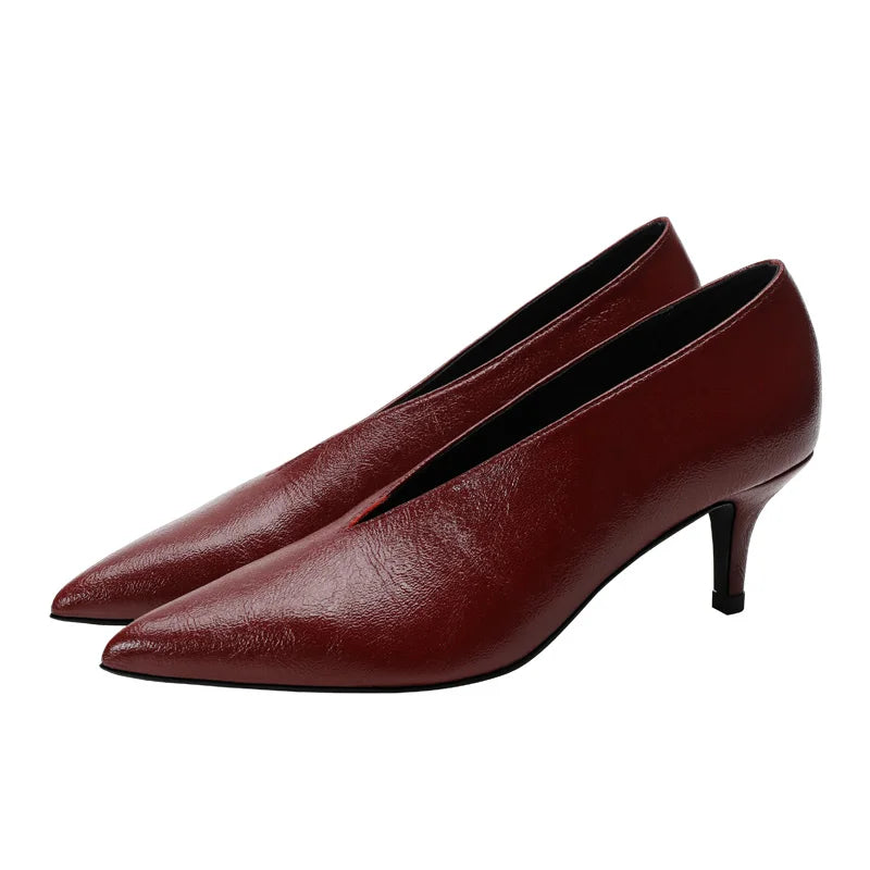 2026 Nyt Forår Efterår Damemode Højhælede Pumps Sexet spidstå Kjole Sko V-snit Design Dame Sko Vintage Hot C323