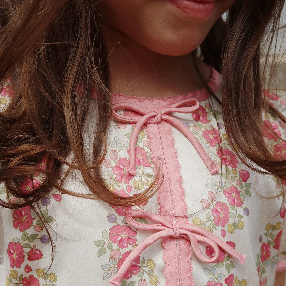 Conjunto de verano para niña, juntando flores a rayas, short para niñas, hermoso vestido casual para niña, conjunto de bombacho de algodón para bebés