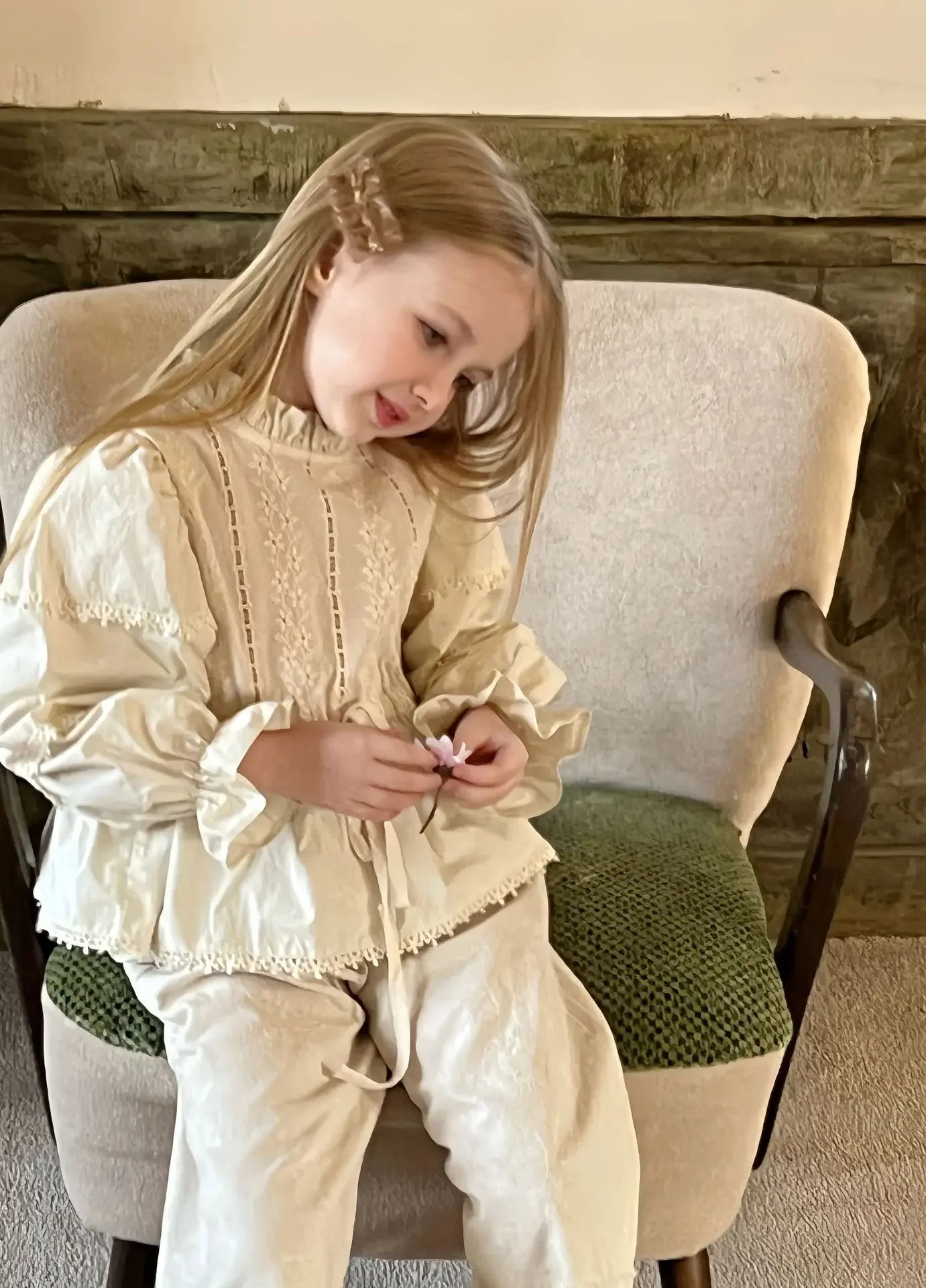 Coqueto Pijama vintage para niñas, blusa bordada de princesa de manga larga para niñas