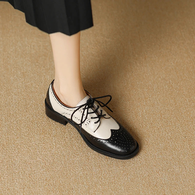 2024 Women Genuine Leather Oxford Shoes Round Toe Black White Lady Lace Up Brogues Loafers Casual Shoes for Women Leather Shoes