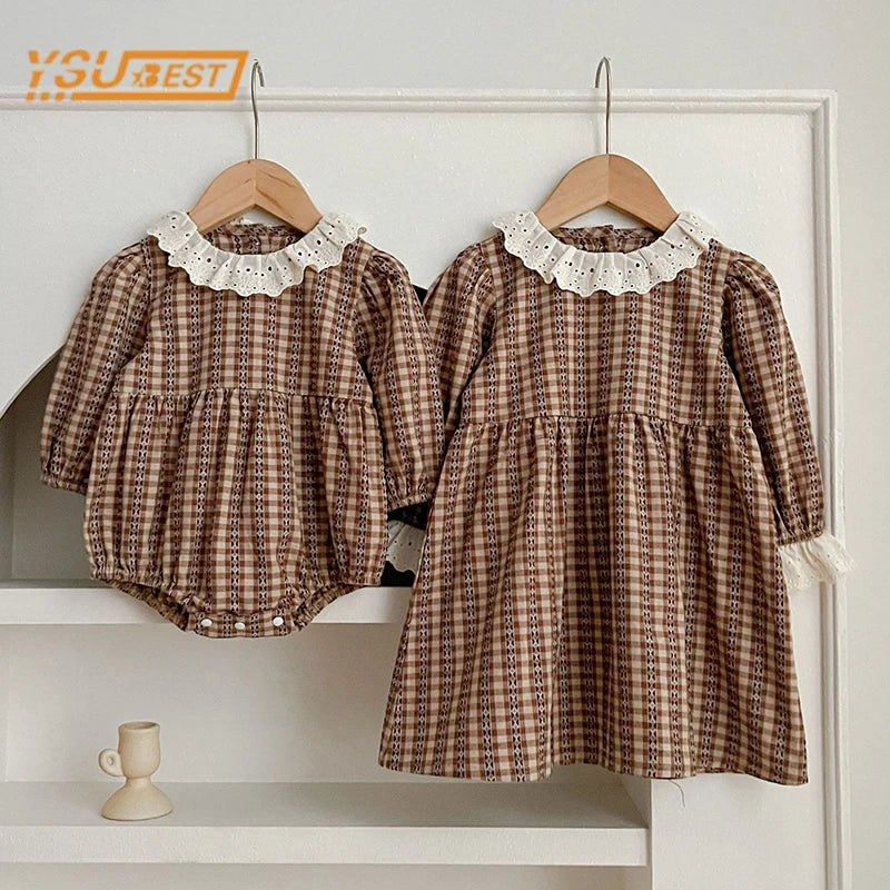 Vestido de cuadrille o de rejilla, manga larga para niñas pequeñas, peleles de otoño para bebés, peleles cuello de broderie para niñas y hermanas