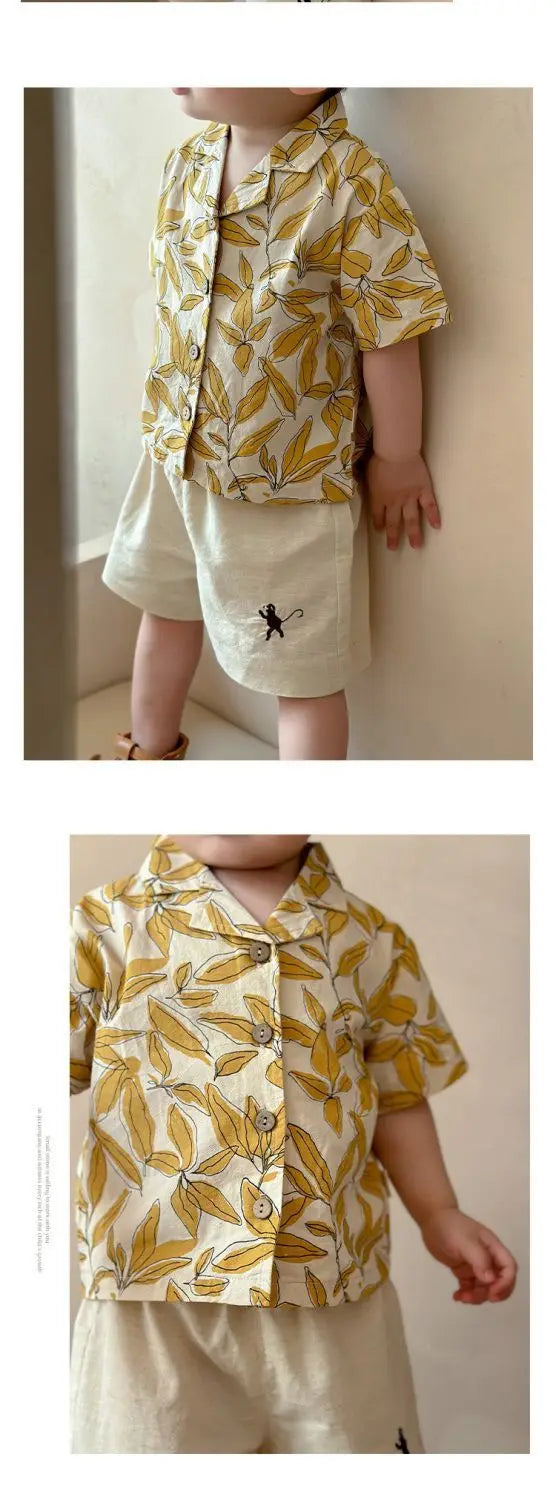 Conjunto de ropa para niños, camisa con estampado de hojas y pantalones cortos blancos especiales para vacaciones en la playa