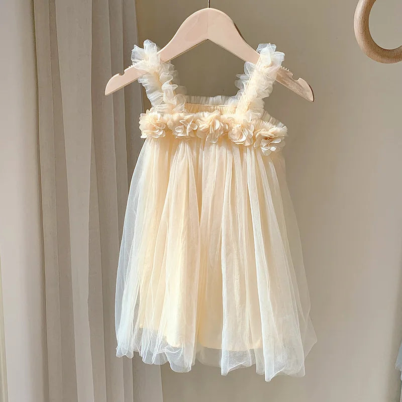 Nuevo vestido de princesa de verano para niñas con aplicaciones de flores y tirantes, de dulce belleza para niñas, en tul suave y esponjosa de falda de princesa para niñas