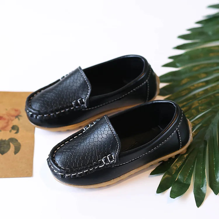Zapatos de bebé de piel sintética para niños, calzado informal, suave y cómodo
