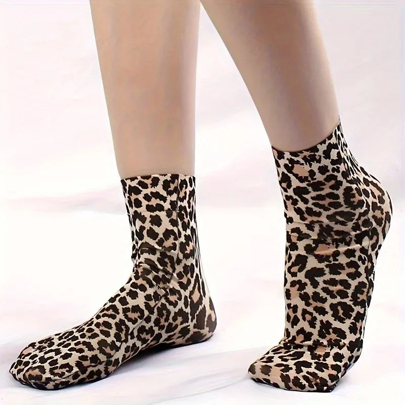 Calcetines de malla animal print para mujer y chica adolescente, ligeros, duraderos y suaves, para tu estilo y comodidad.