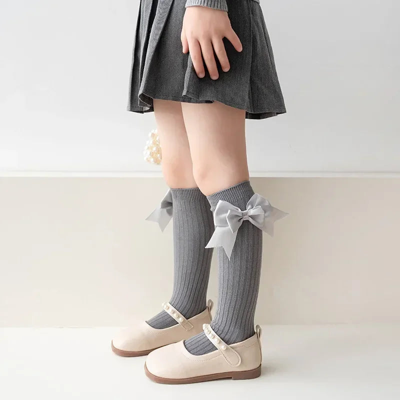 Calcetines largos con lazo para niñas, Calcetines de moda española de colores sólidos para niña, de primavera y otoño, estilo uniforme escolar