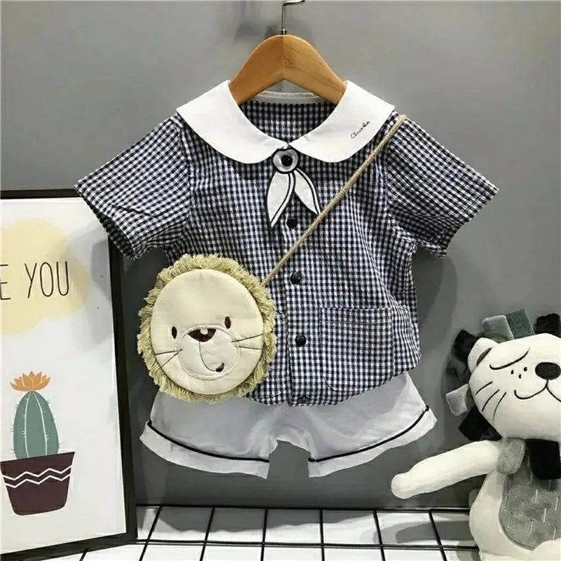 Conjunto de ropa de verano para hermanos estilo marinero sobre cuadros azules, niño y niña, Camisa en traje de dos piezas Vestido para niña