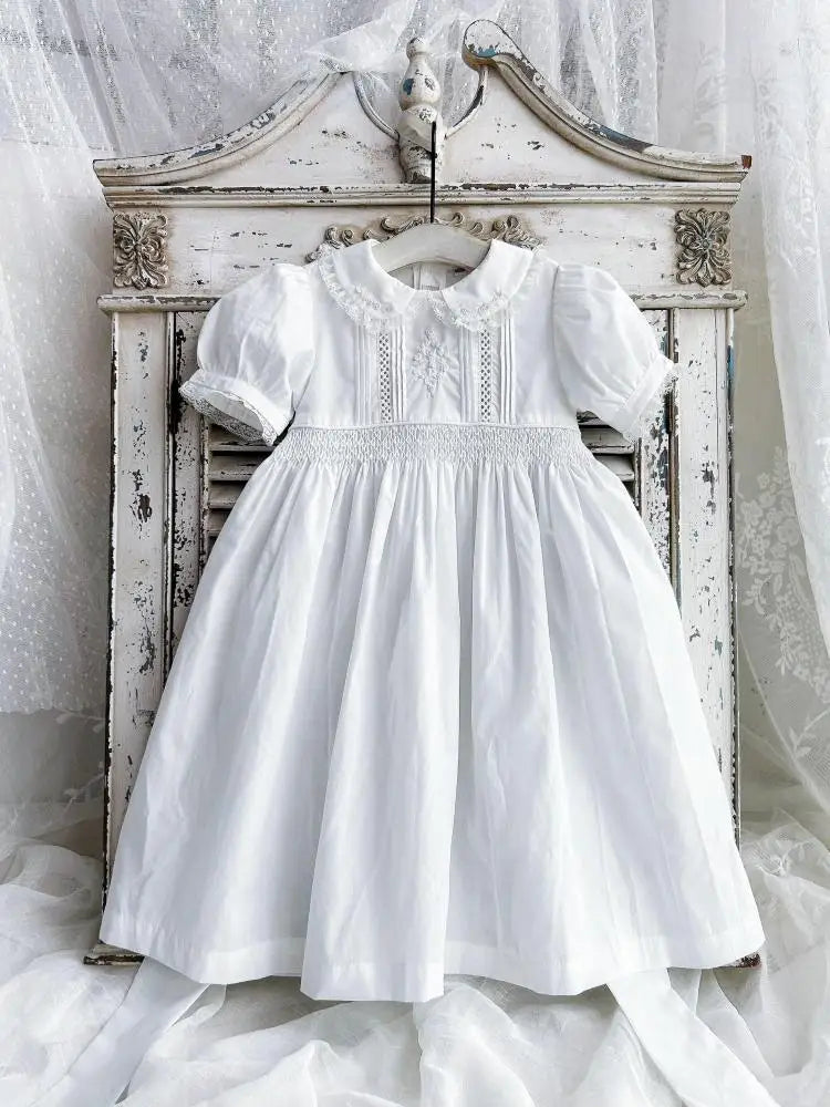 Precioso vestido moda española para niñas, vestido blanco bordado punto smock hecho a mano, para bautizo, cumpleaños, fiesta y boda campestre