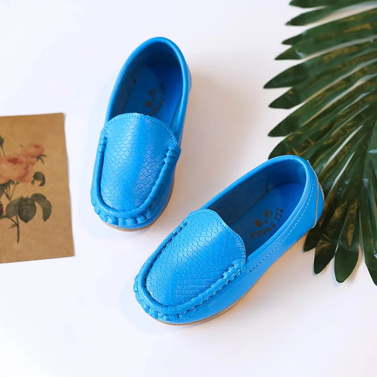 Zapatos de bebé de piel sintética para niños, calzado informal, suave y cómodo