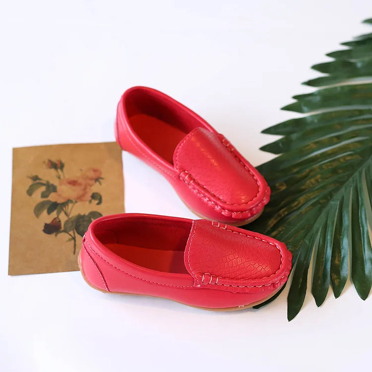 Zapatos de bebé de piel sintética para niños, calzado informal, suave y cómodo