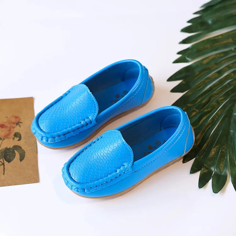 Zapatos de bebé de piel sintética para niños, calzado informal, suave y cómodo