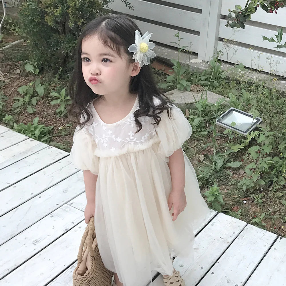 Suave vestido bordados en tul, de sueños para bebés y Niñas, para Otoño y primavera, Vestido con Mangas Abullonadas como Princesa, para fiestas y bodas. Y por qué no, para ser princesa cada día!