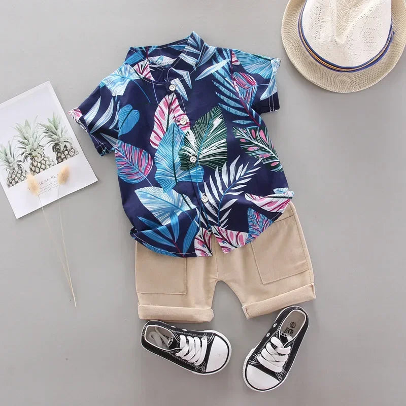 Conjunto de 2 piezas de ropa para bebés y niños para verano, camisa manga corta y cuello Mao con hojas estampadas y short, vacaciones y playa