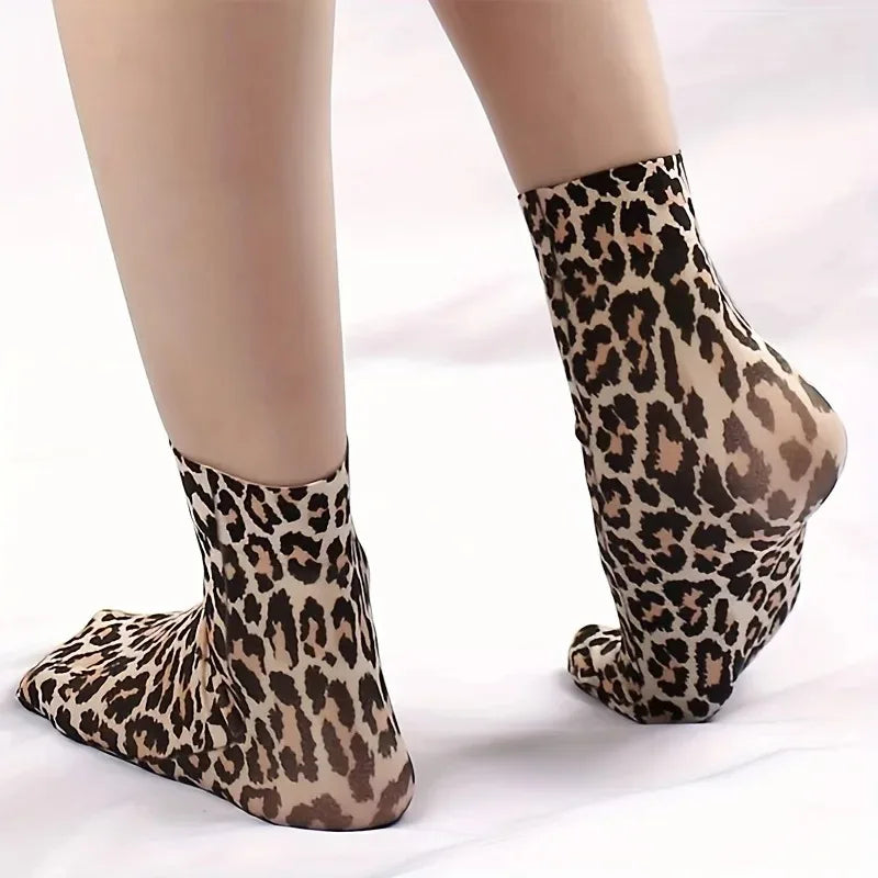 Calcetines de malla animal print para mujer y chica adolescente, ligeros, duraderos y suaves, para tu estilo y comodidad.