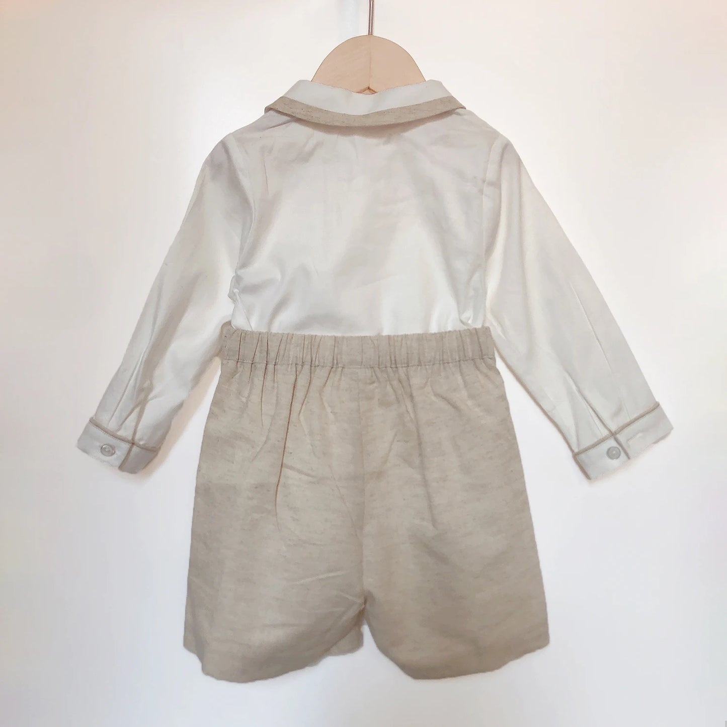 Conjunto de 2 piezas de ropa de boutique para niños, traje español de algodón y lino color caqui de manga larga, traje de bautizo y pajecito para niño