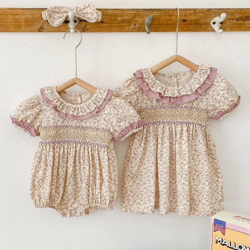 Nueva ropa de verano para niña, vestido de manga corta con encaje y flores para niña, pelele de algodón para bebé, vestido de princesa, traje de hermana a juego para familia