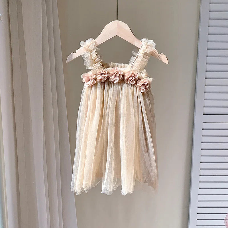 Nuevo vestido de princesa de verano para niñas con aplicaciones de flores y tirantes, de dulce belleza para niñas, en tul suave y esponjosa de falda de princesa para niñas