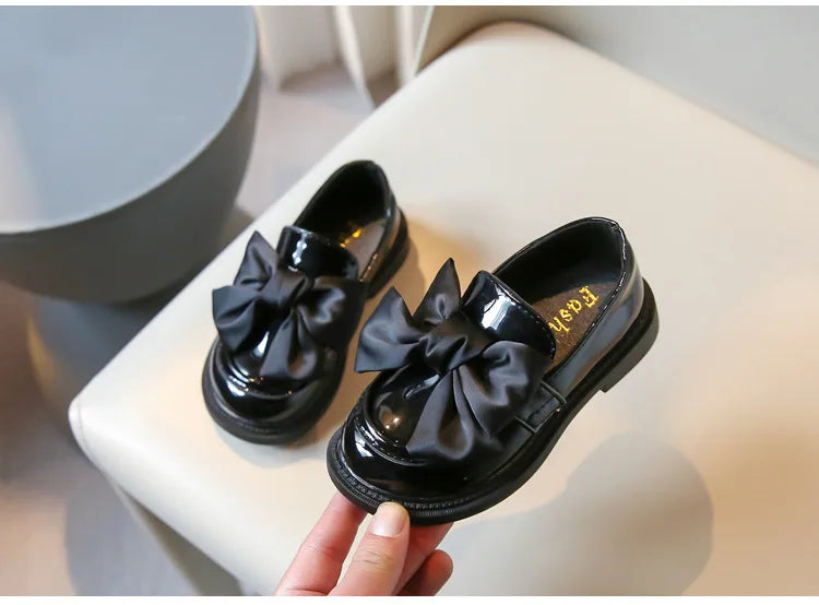 Girls Autumn New red PU Leather School Student Shoes Cute Children Bow Princess Soft Sole Children's Loafer Flats fit 4-12Y