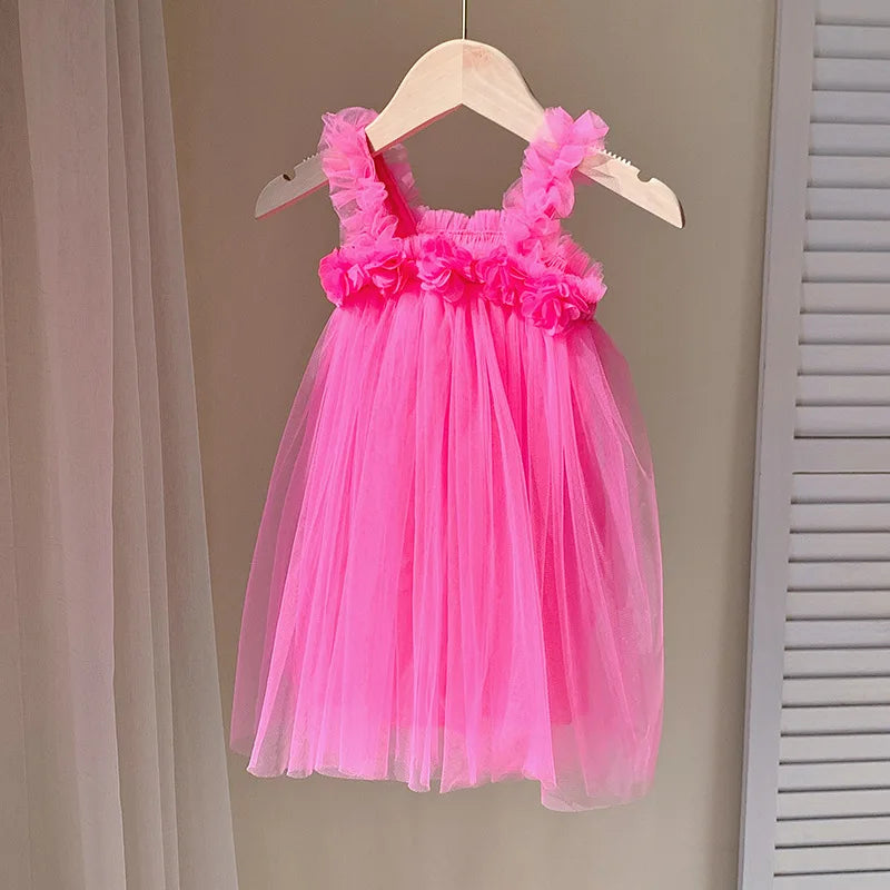 Nuevo vestido de princesa de verano para niñas con aplicaciones de flores y tirantes, de dulce belleza para niñas, en tul suave y esponjosa de falda de princesa para niñas